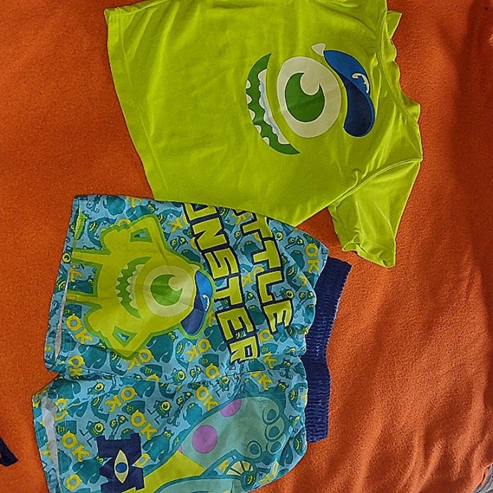 Boys swim wear